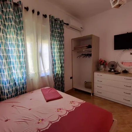 Vasil Mertiri Apartment *